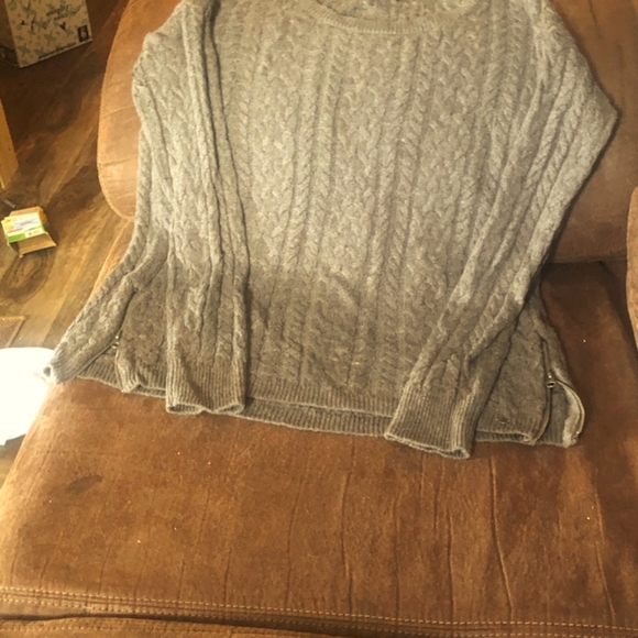 Knit long sleeve - Picture 2 of 3